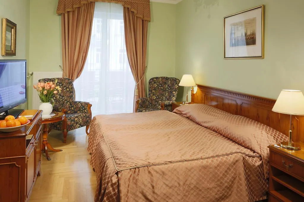 Hotel Bristol Karlsbad 4*,  Tschechische Republik
